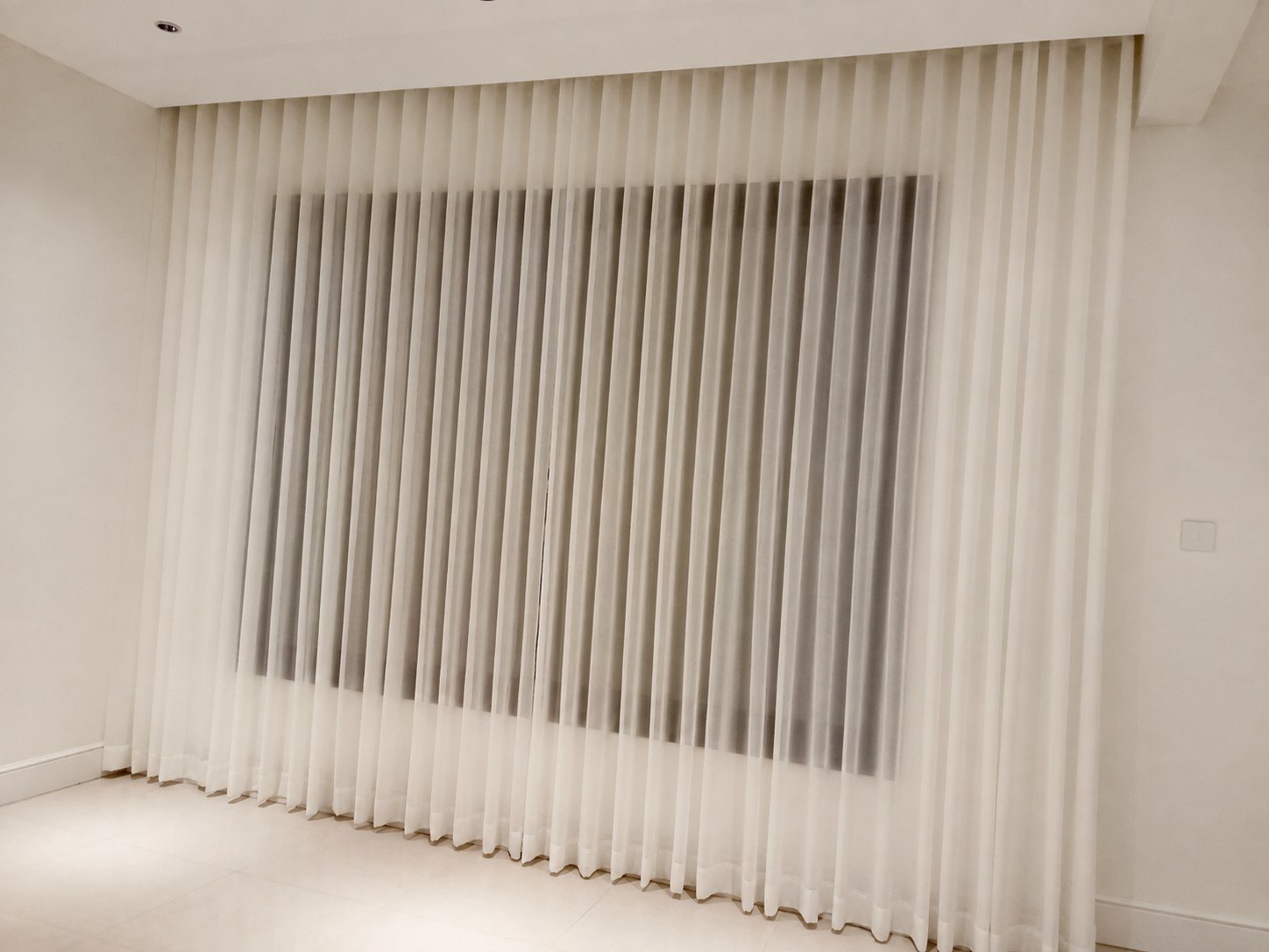تفصيل ستائر وكنب ومجالس بالرياض — 0573024383